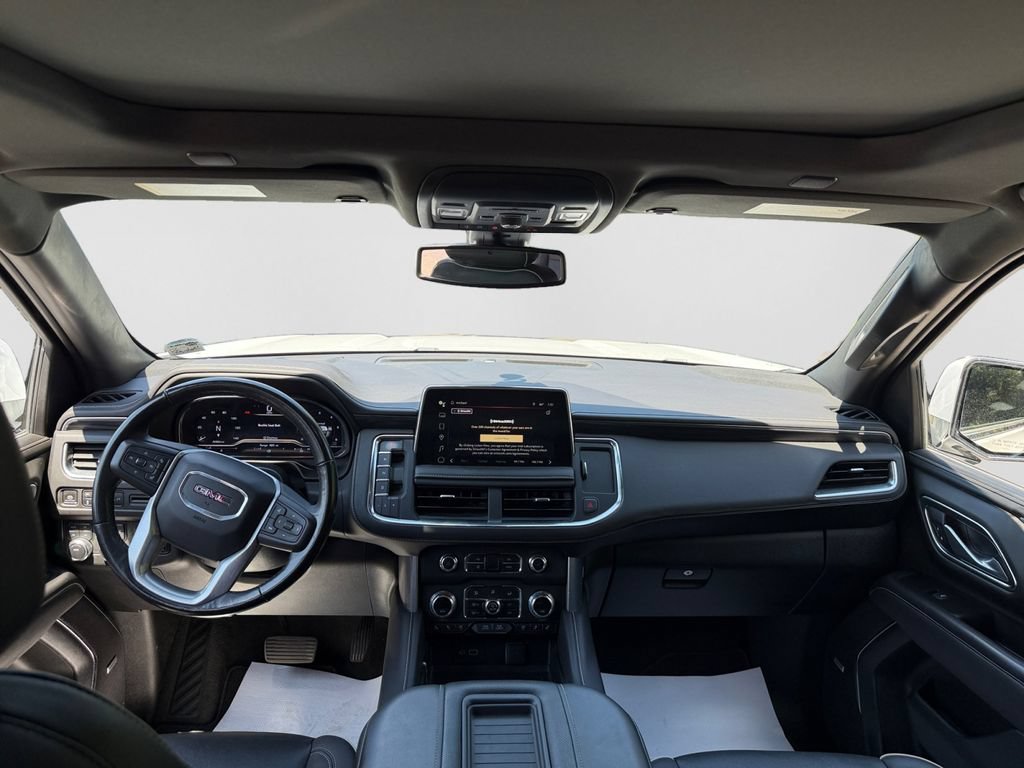 Used 2022 GMC Yukon SLT w/ SLT Luxury Package AWD/4WD image 16