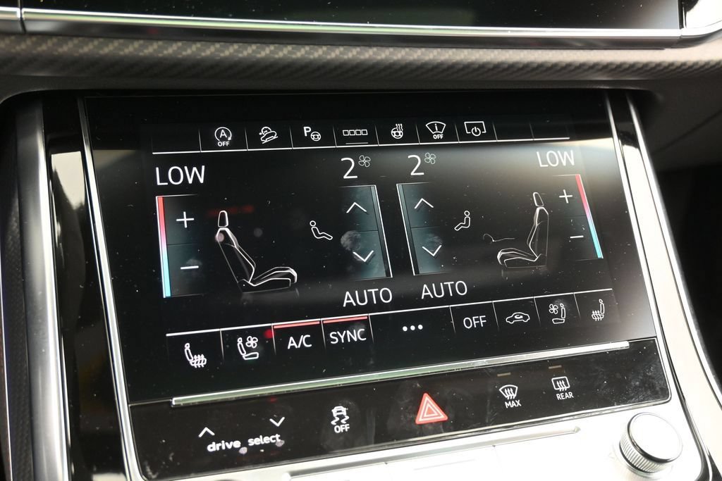 Used 2026 Audi RS Q8 performance AWD/4WD image 30