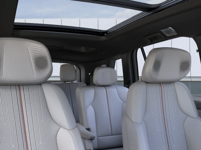 New 2027 Cadillac Vistiq Sport w/ LPO, Floor Liner Package AWD/4WD image 24
