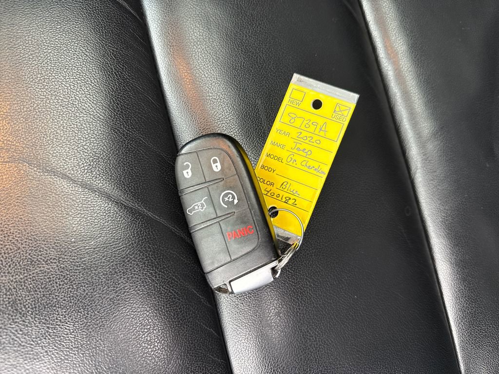 Used 2020 Jeep Grand Cherokee Limited w/ Premium Lighting Group image 34