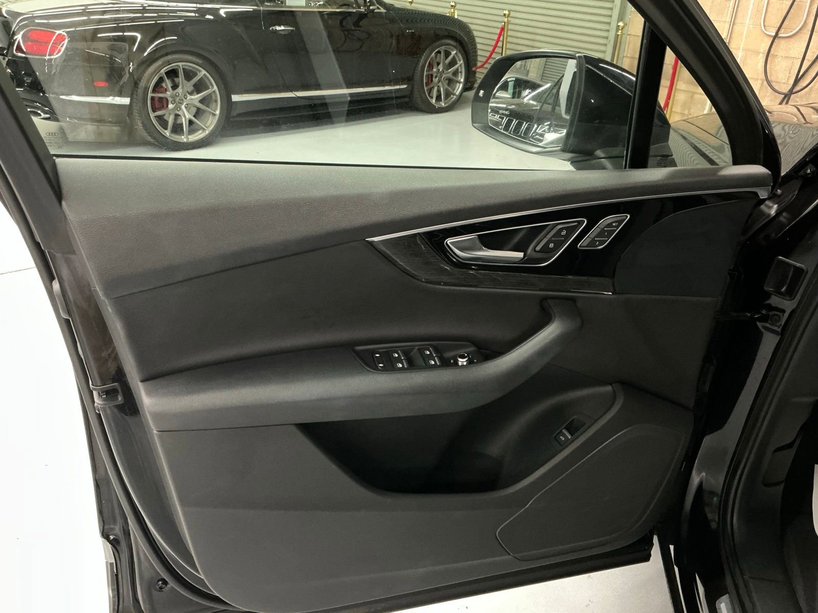 Used 2018 Audi Q7 3.0T Premium image 22