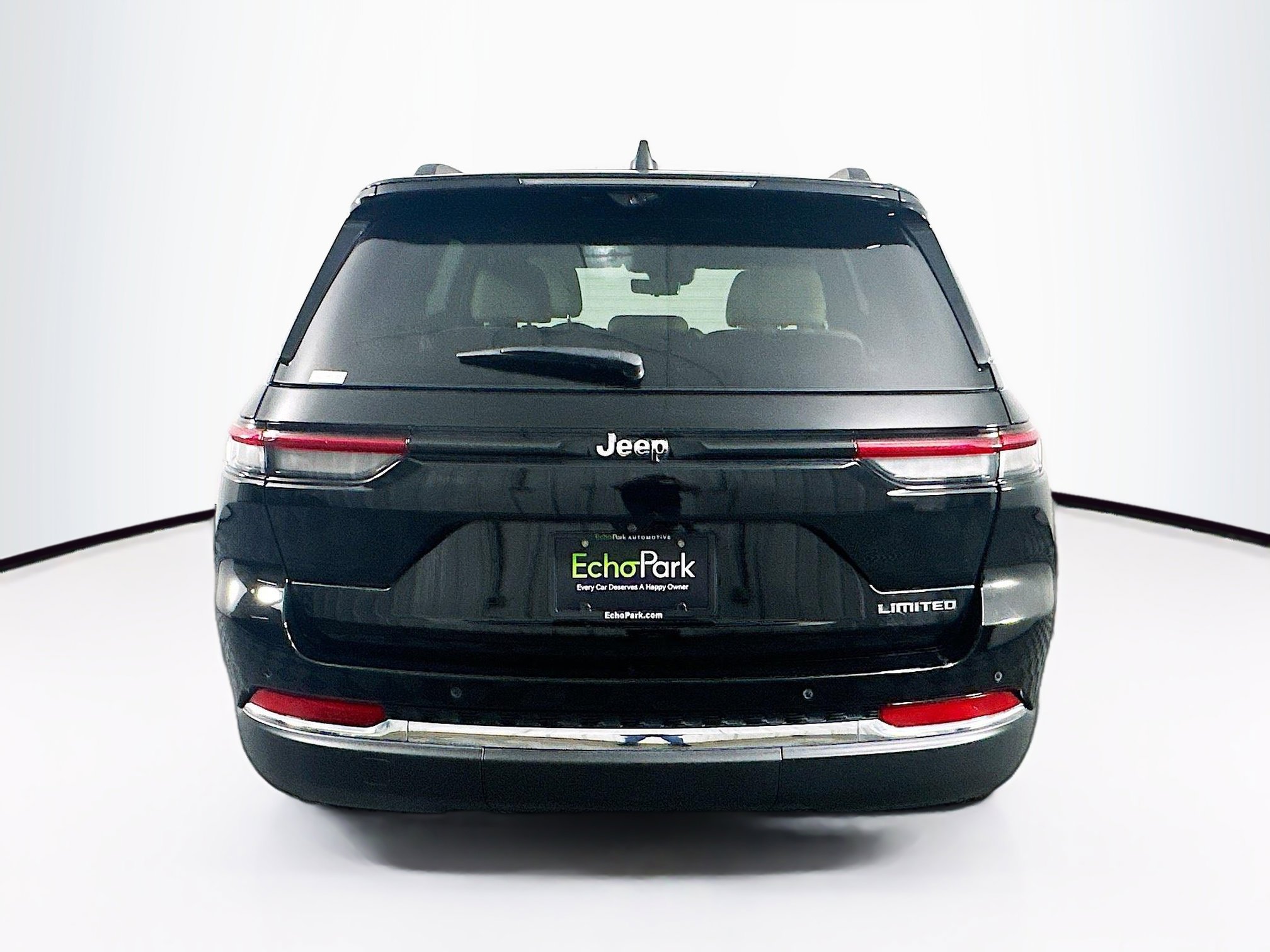 Used 2023 Jeep Grand Cherokee Limited w/ Luxury Tech Group II image 7