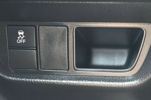 Used 2025 Honda HR-V LX image 22