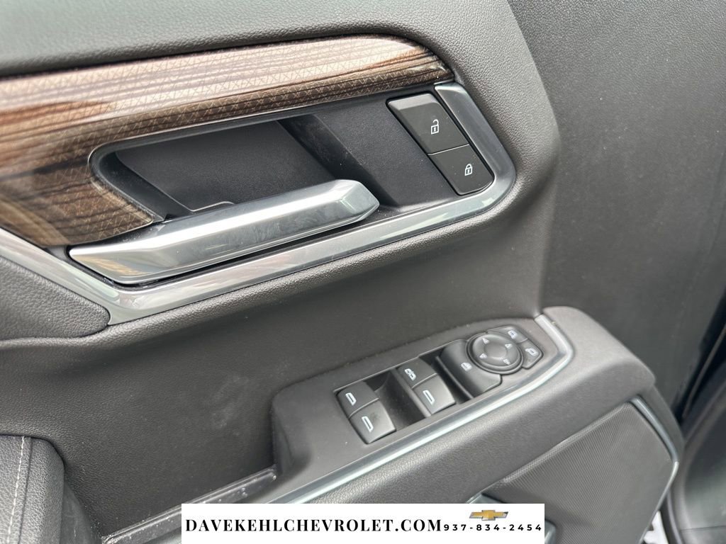 Used 2025 Chevrolet Silverado 1500 LT image 10