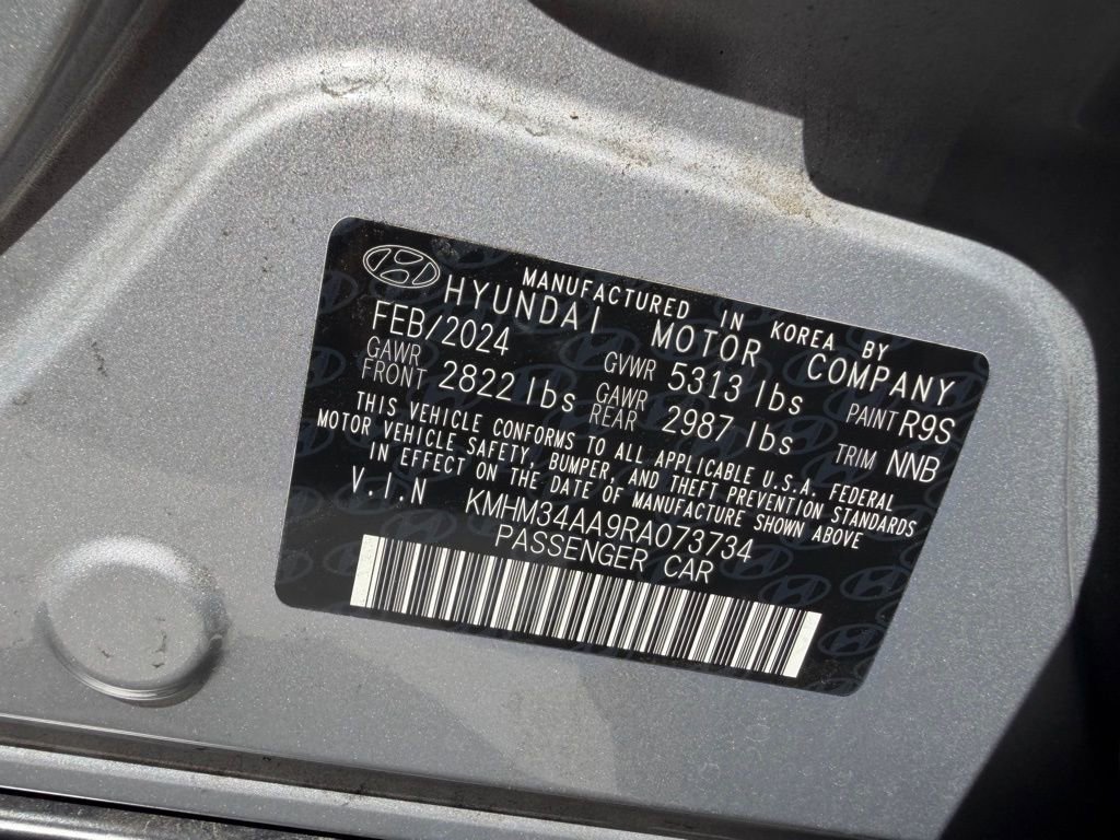Used 2024 Hyundai Ioniq 6 SEL RWD image 37