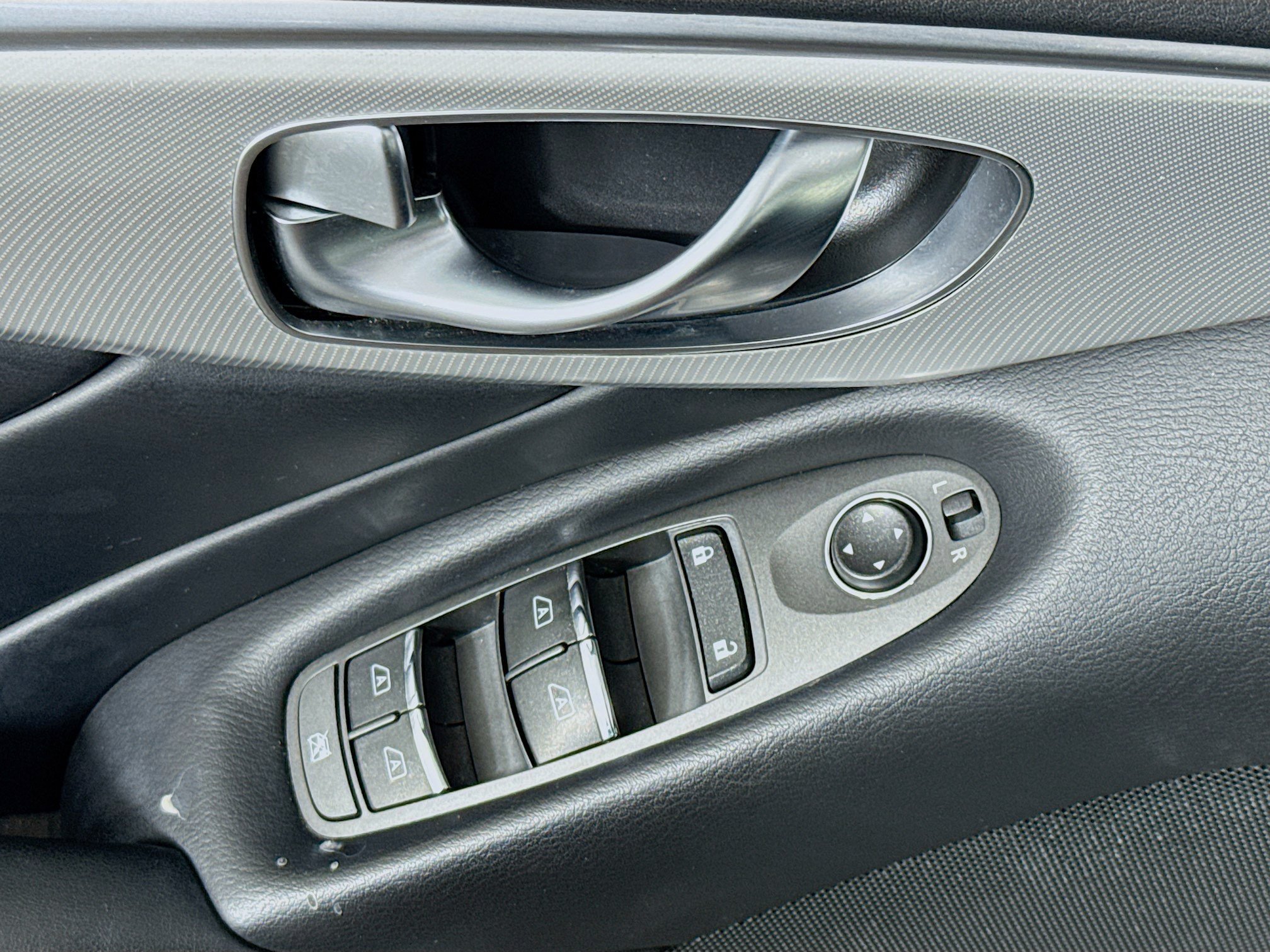 Used 2021 INFINITI Q50 Luxe RWD image 22