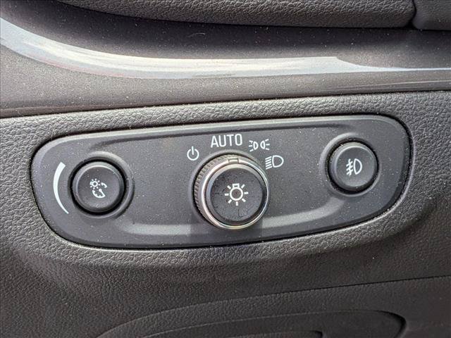 Used 2017 Buick Encore Essence FWD image 13