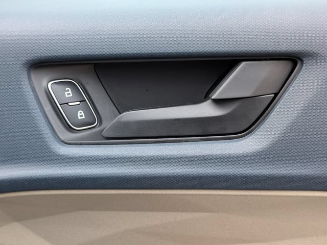 Used 2025 Ford Maverick Lariat AWD/4WD image 38