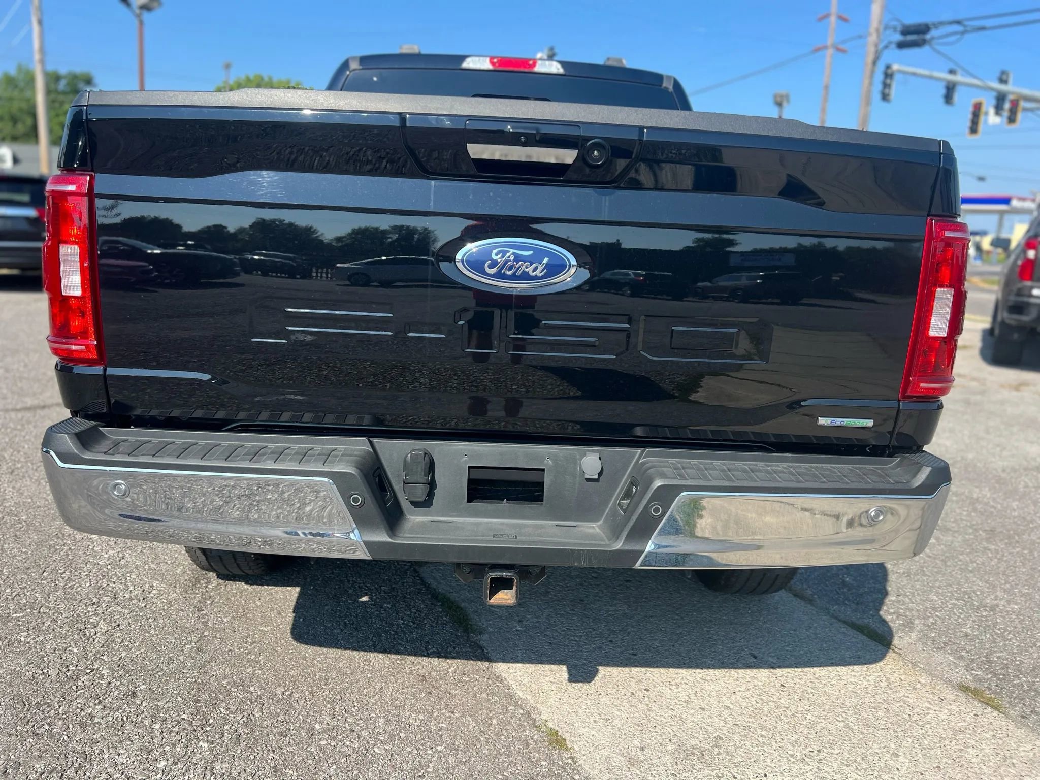 Used 2023 Ford F150 XLT w/ Equipment Group 302A High image 8