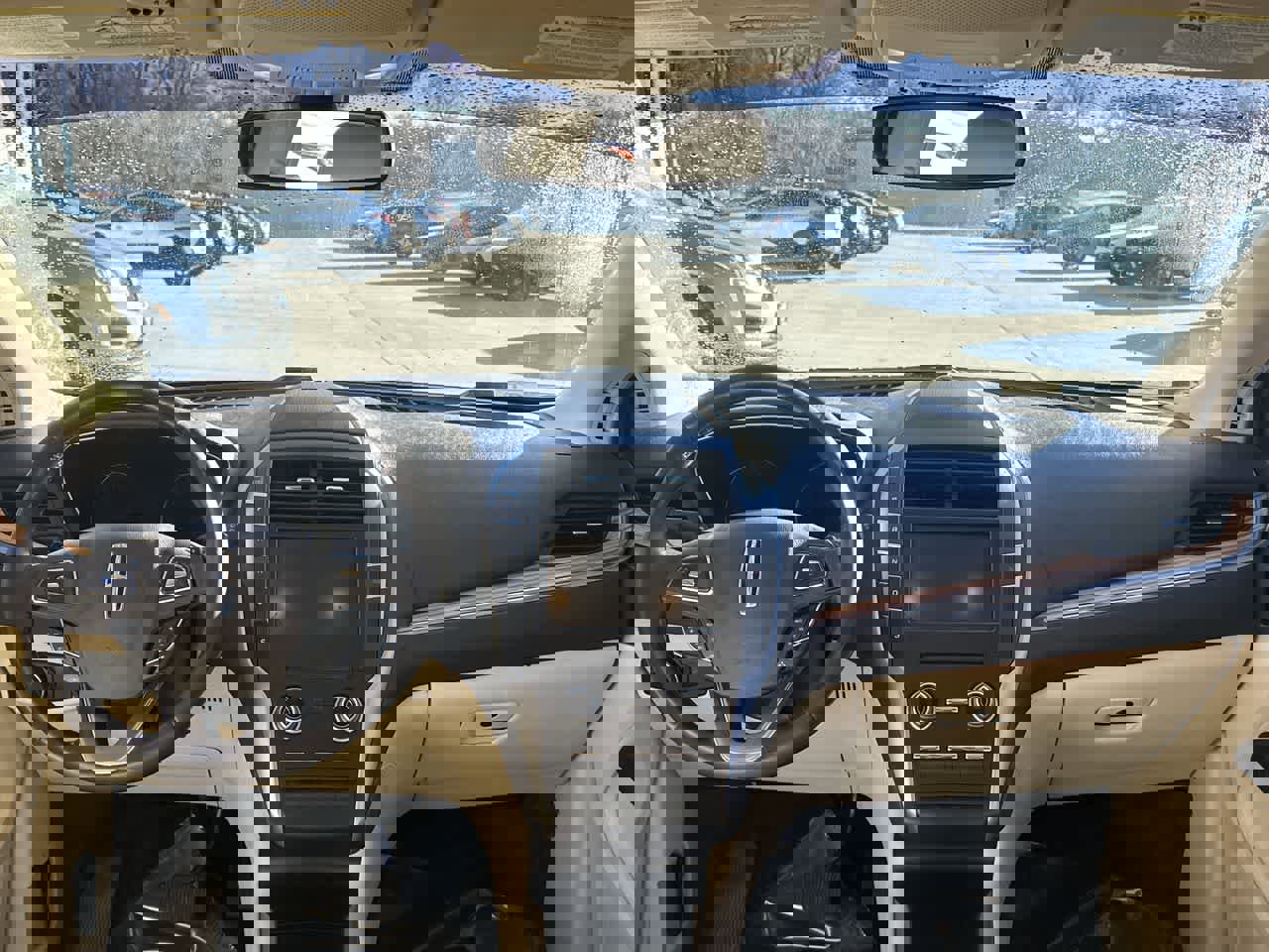 Used 2015 Lincoln MKC FWD w/ Equipment Group 101A Select image 13