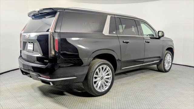 Used 2022 Cadillac Escalade ESV Luxury image 12