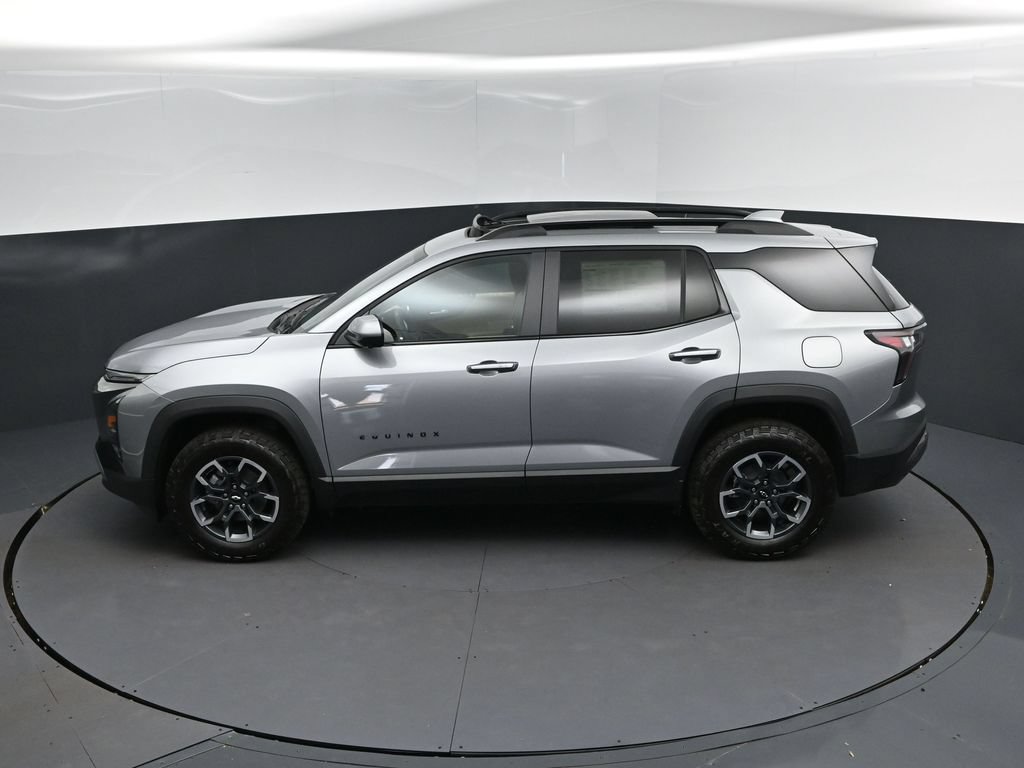 New 2026 Chevrolet Equinox ACTIV w/ Convenience Package III FWD image 32