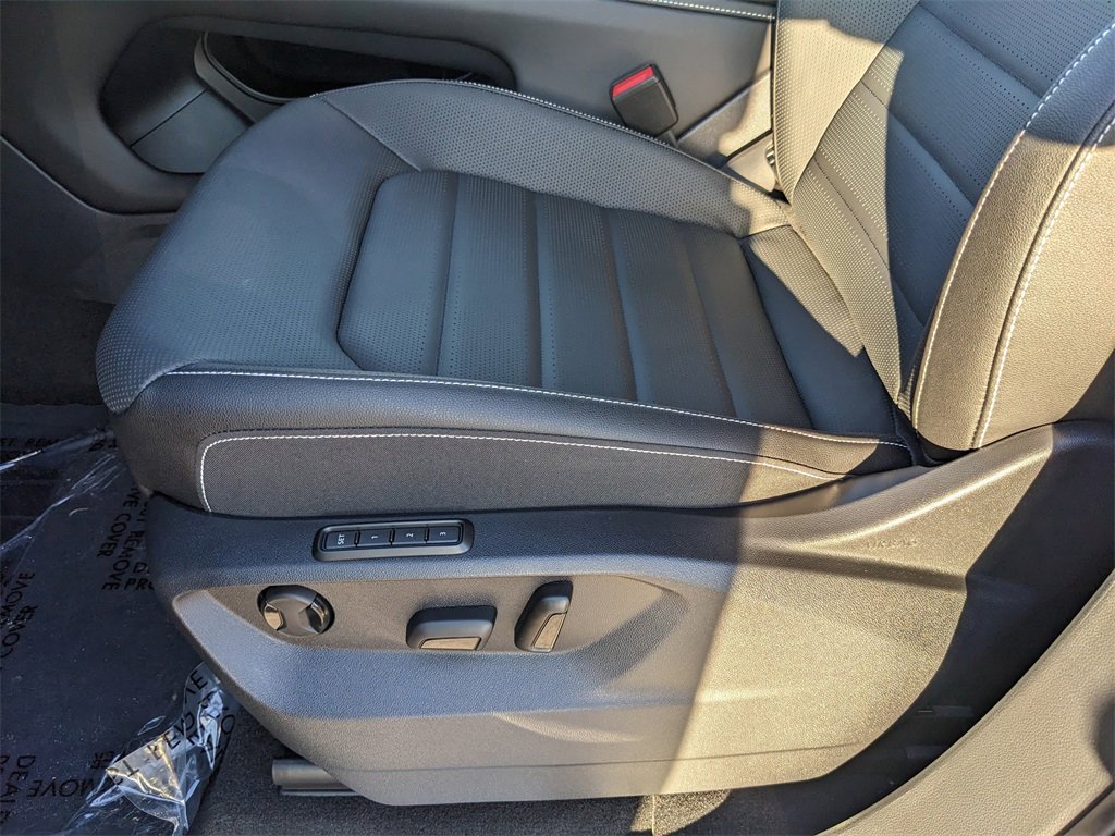 New 2026 Volkswagen Atlas Cross Sport SEL R-Line image 18