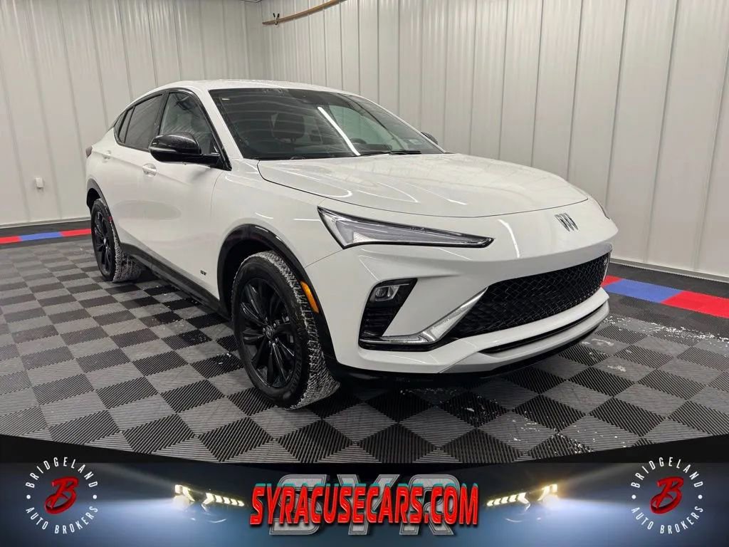 Used 2025 Buick Envista Sport Touring