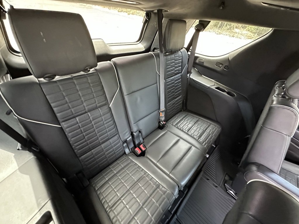 Certified 2023 Cadillac Escalade Sport Platinum w/ LPO, ONYX Package image 14