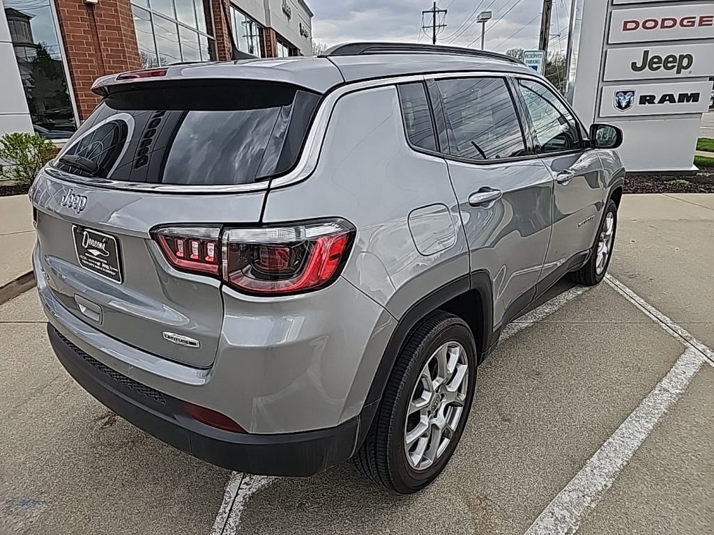Certified 2022 Jeep Compass Latitude AWD/4WD image 11