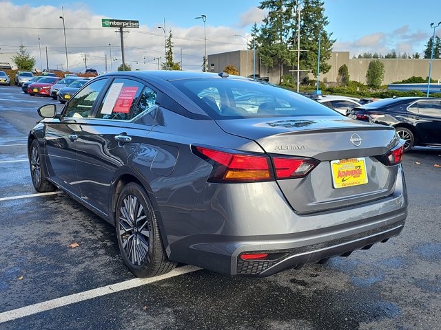 Certified 2024 Nissan Altima 2.5 SV image 3