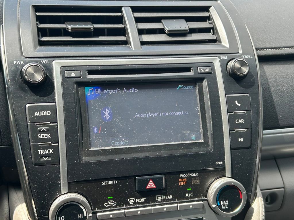 Used 2013 Toyota Camry LE FWD image 27