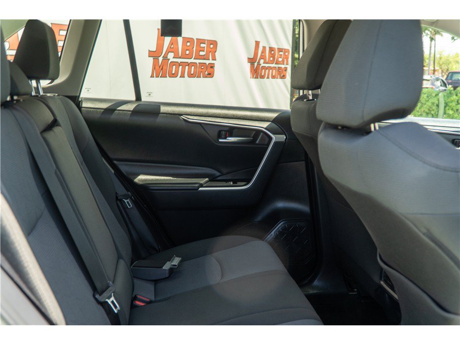 Used 2024 Toyota RAV4 XLE FWD image 42