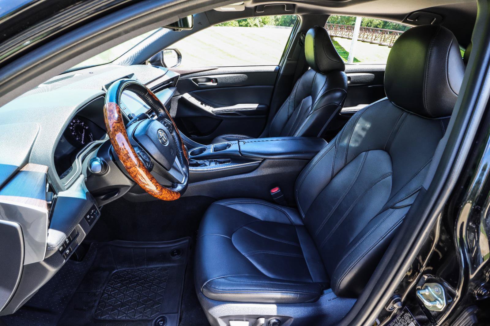 Used 2019 Toyota Avalon XLE w/ Moonroof Package FWD image 43