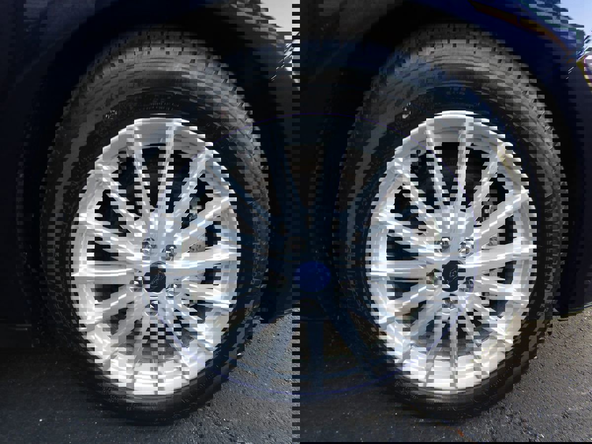 Used 2016 Ford C-MAX SE image 34