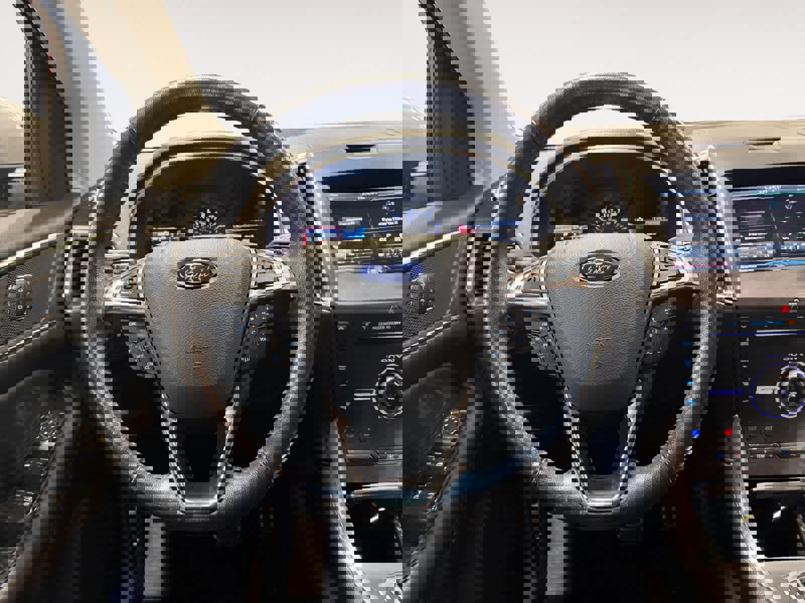 Used 2015 Ford Edge Sport w/ Equipment Group 401A image 13