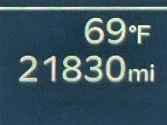 Used 2025 Kia K5 GT-Line image 11