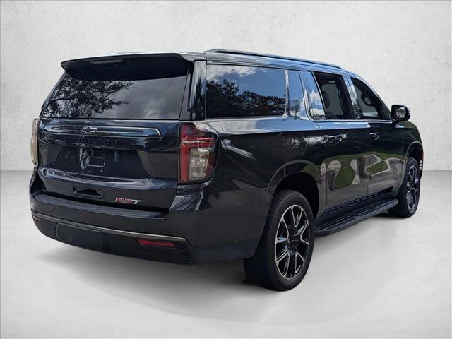 Used 2022 Chevrolet Suburban RST w/ Luxury Package image 5