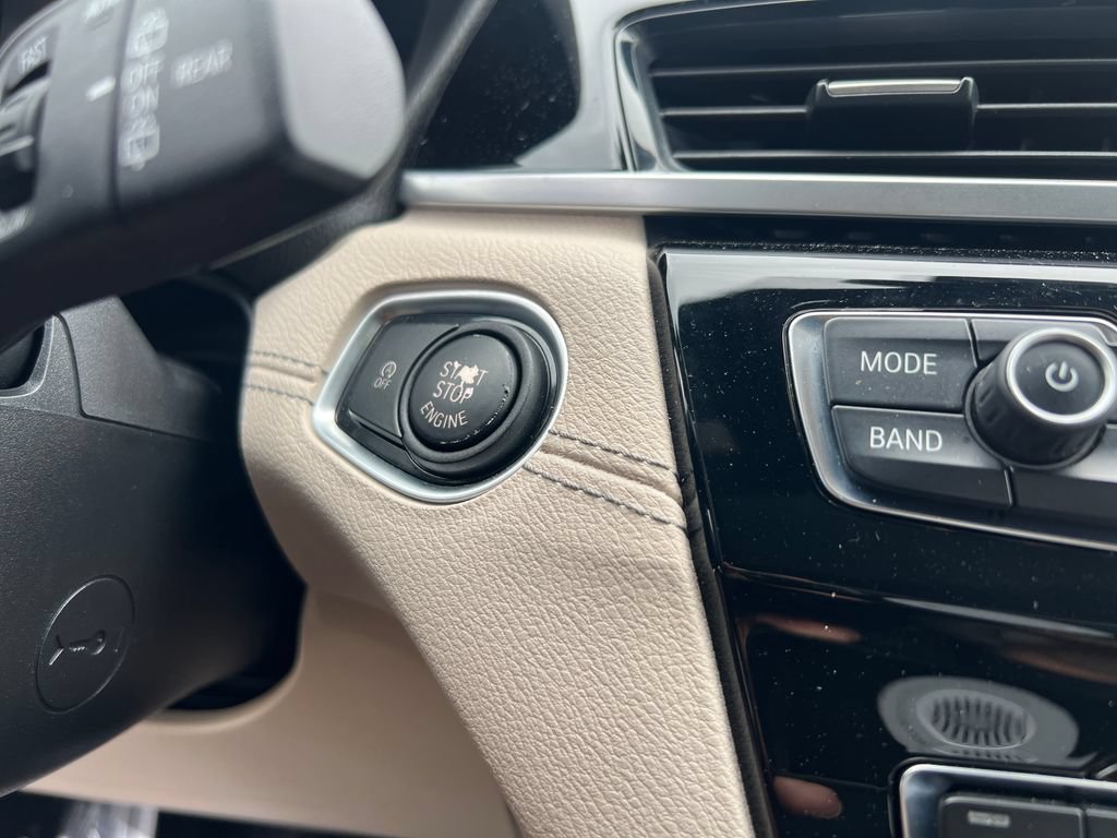 Used 2019 BMW X2 sDrive28i FWD image 21