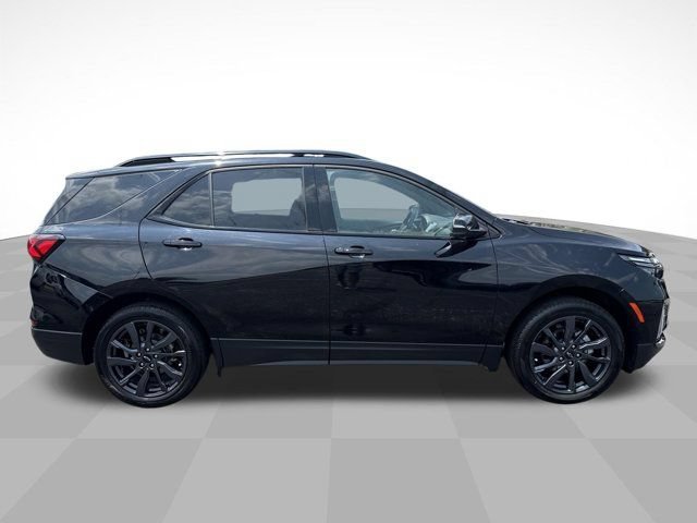Used 2024 Chevrolet Equinox RS FWD image 4