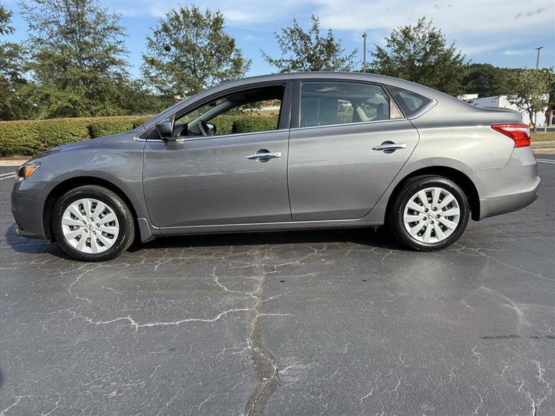 Used 2019 Nissan Sentra S FWD image 2