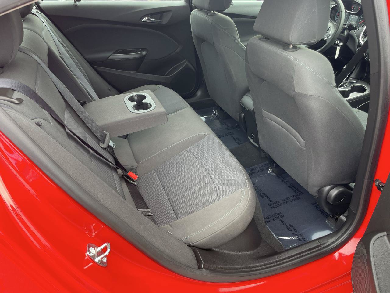 Used 2018 Chevrolet Cruze LT FWD image 39