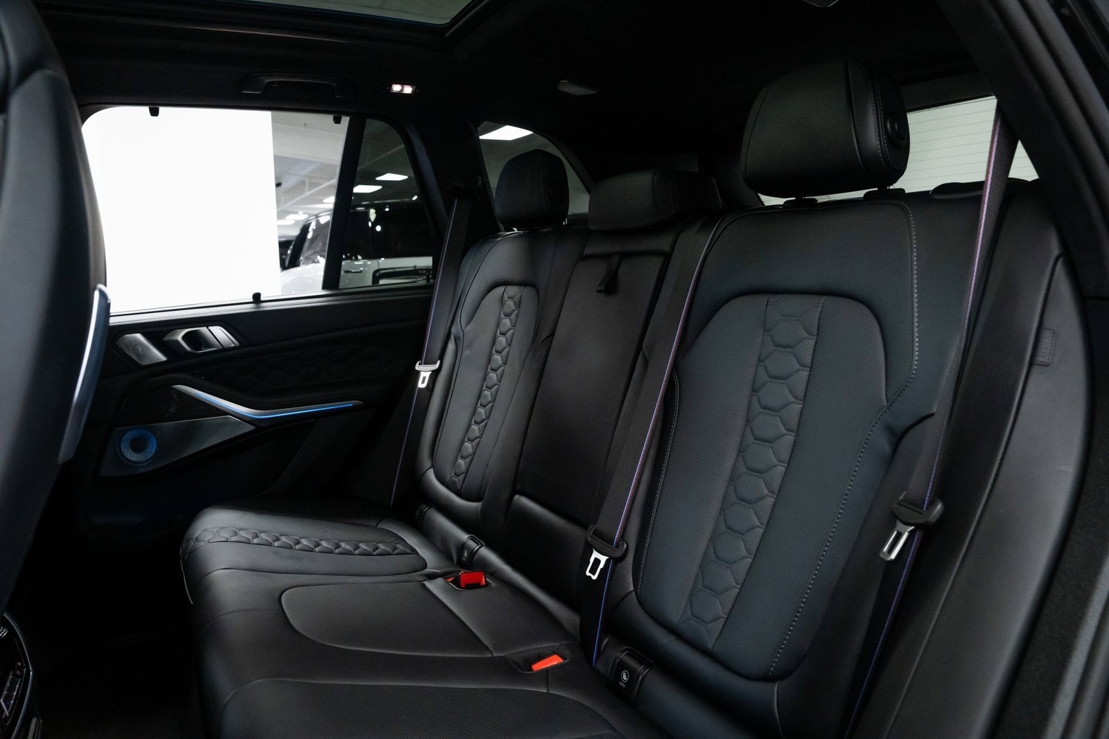 Used 2025 BMW X5 M Competition image 22