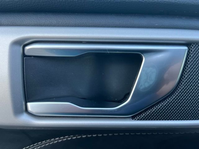 Used 2022 Ford Explorer XLT w/ Equipment Group 202A AWD/4WD image 10