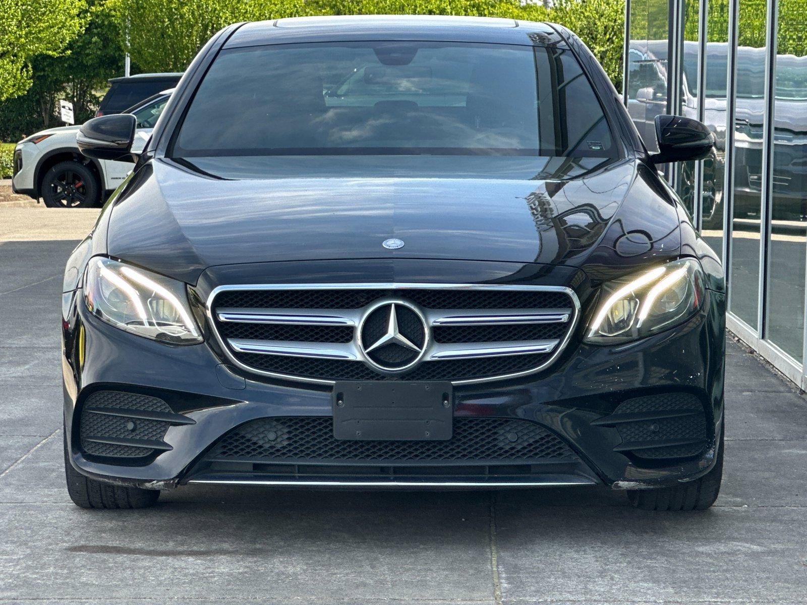 Used 2017 Mercedes-Benz E 300 image 8