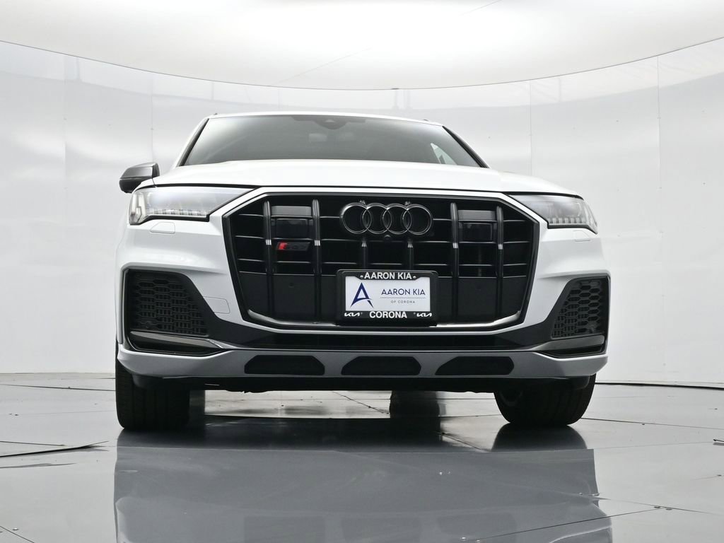 Used 2023 Audi SQ7 Prestige w/ Prestige Package image 38