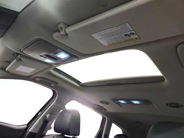 Certified 2022 Kia Telluride S image 11