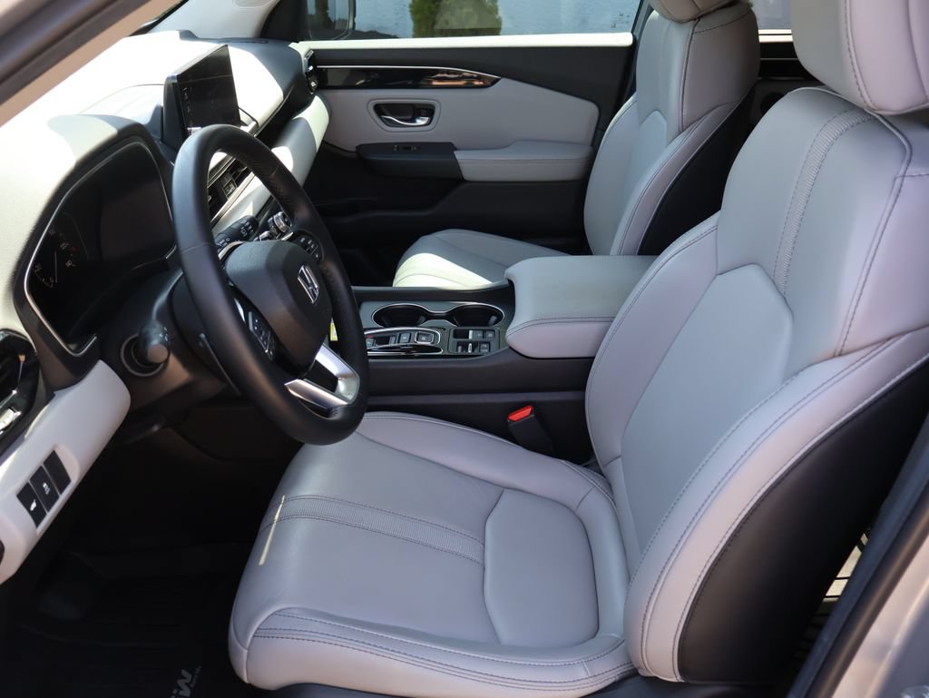 Used 2025 Honda Pilot EX-L image 24