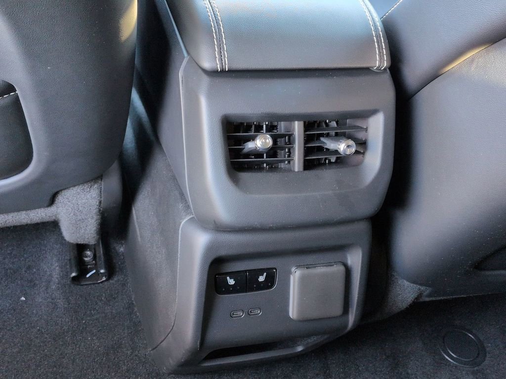 Certified 2026 Cadillac Optiq Sport 2 w/ LPO, Floor Liner Package RWD image 32