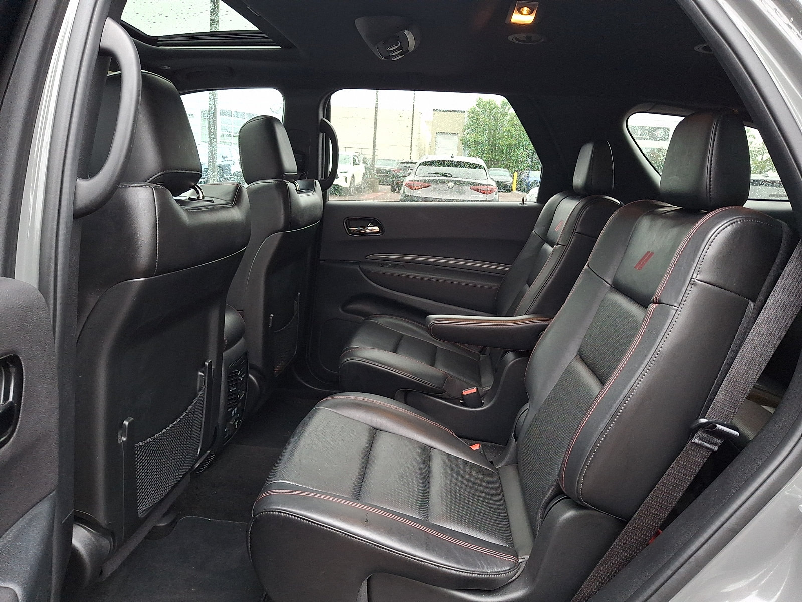 Used 2022 Dodge Durango R/T w/ Blacktop Package AWD/4WD image 11