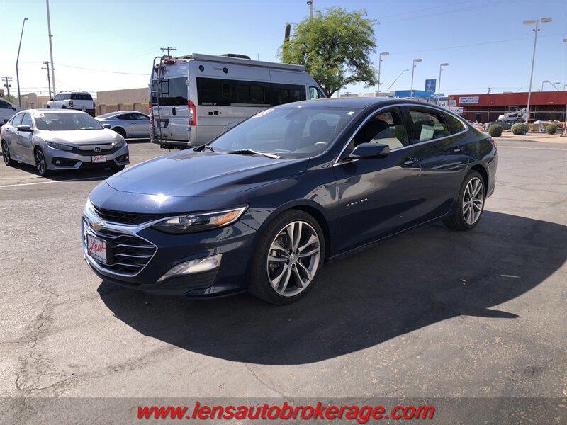 Used 2022 Chevrolet Malibu LT FWD image 4