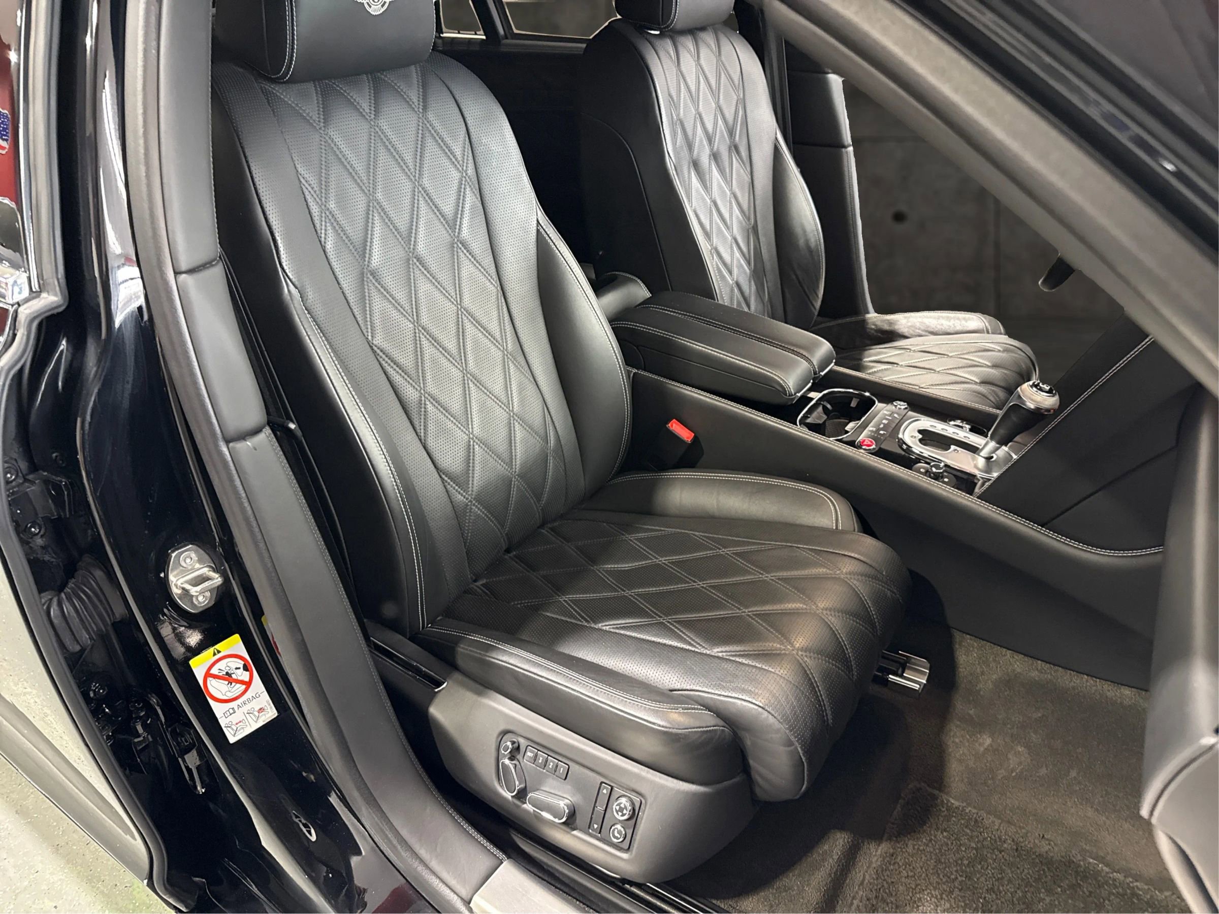 Used 2014 Bentley Flying Spur W12 image 16