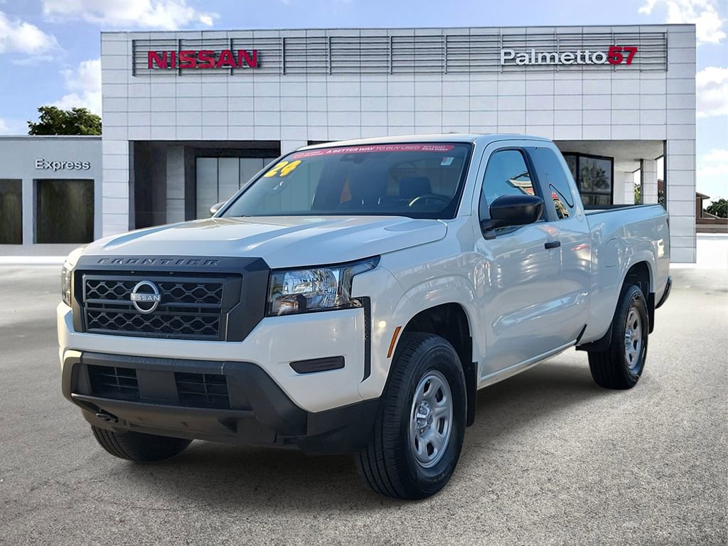 Certified 2024 Nissan Frontier S w/ Technology Package image 3
