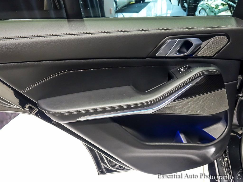 Used 2026 BMW X5 M60i image 28