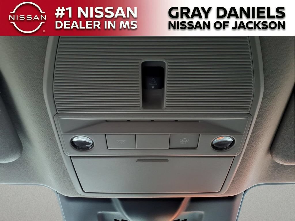 New 2026 Nissan Sentra SR w/ SR Premium Package FWD image 21