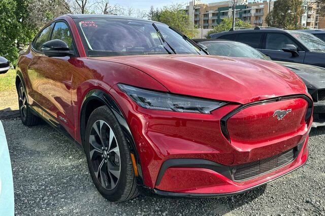 Used 2022 Ford Mustang Mach-E Premium image 2