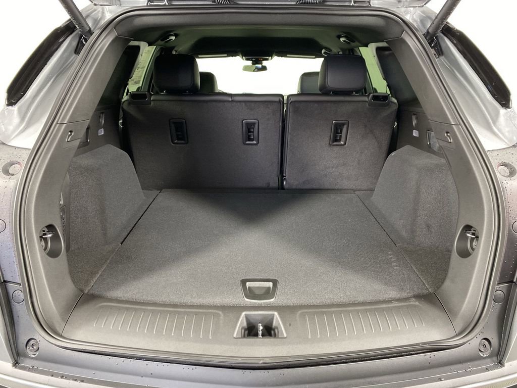 New 2025 Cadillac XT5 Luxury image 26