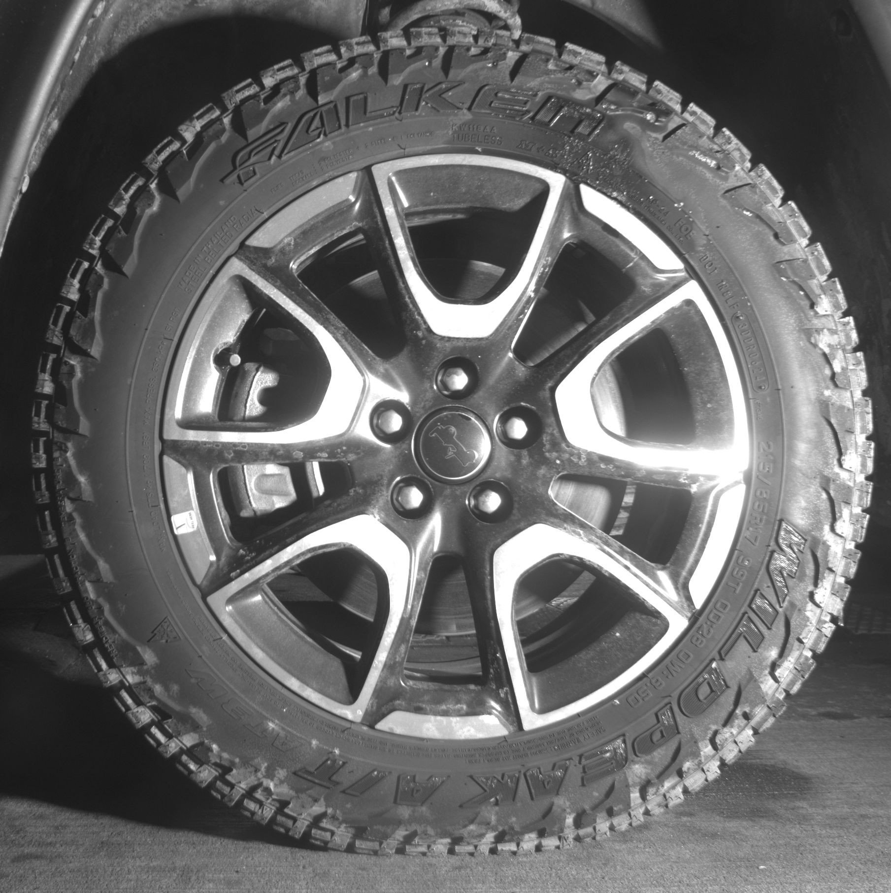 Used 2025 Jeep Compass Trailhawk image 12