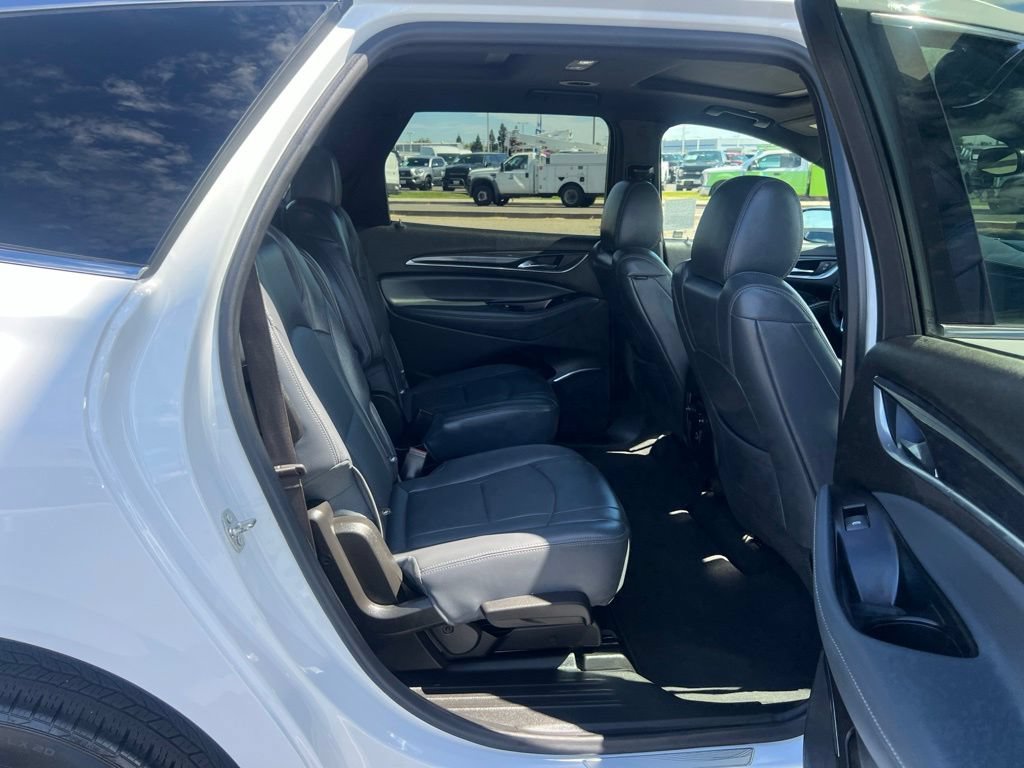 Used 2023 Buick Enclave Essence w/ Experience Buick Package FWD image 46