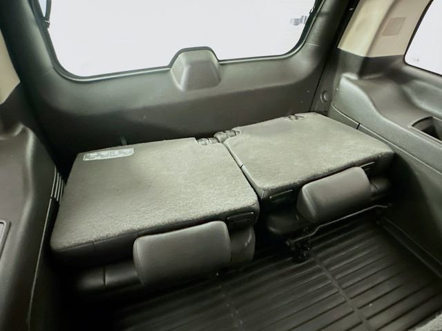 Used 2014 Chevrolet Tahoe LT RWD image 28